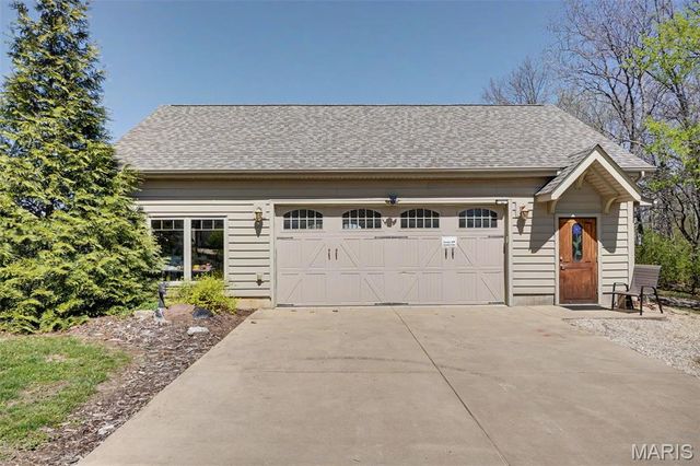 3757 Sunny Road, Washington, MO 63090
