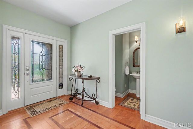 3757 Sunny Road, Washington, MO 63090