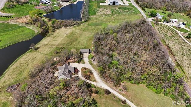 3757 Sunny Road, Washington, MO 63090