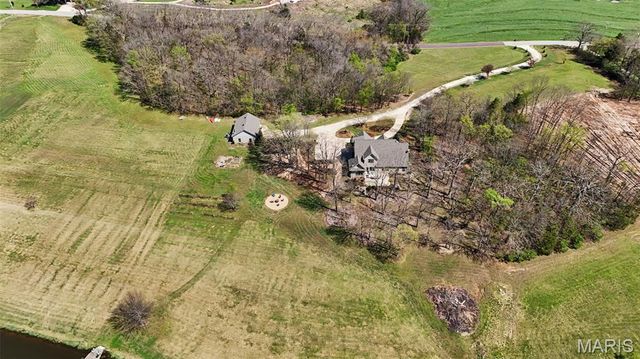 3757 Sunny Road, Washington, MO 63090