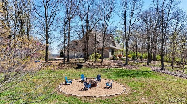 3757 Sunny Road, Washington, MO 63090
