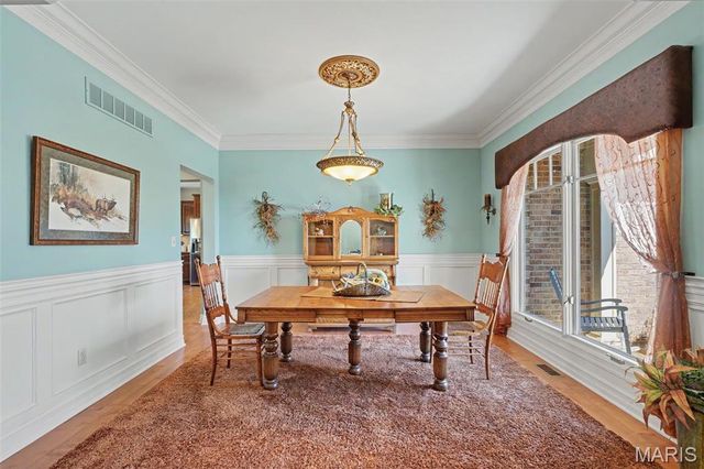 3757 Sunny Road, Washington, MO 63090