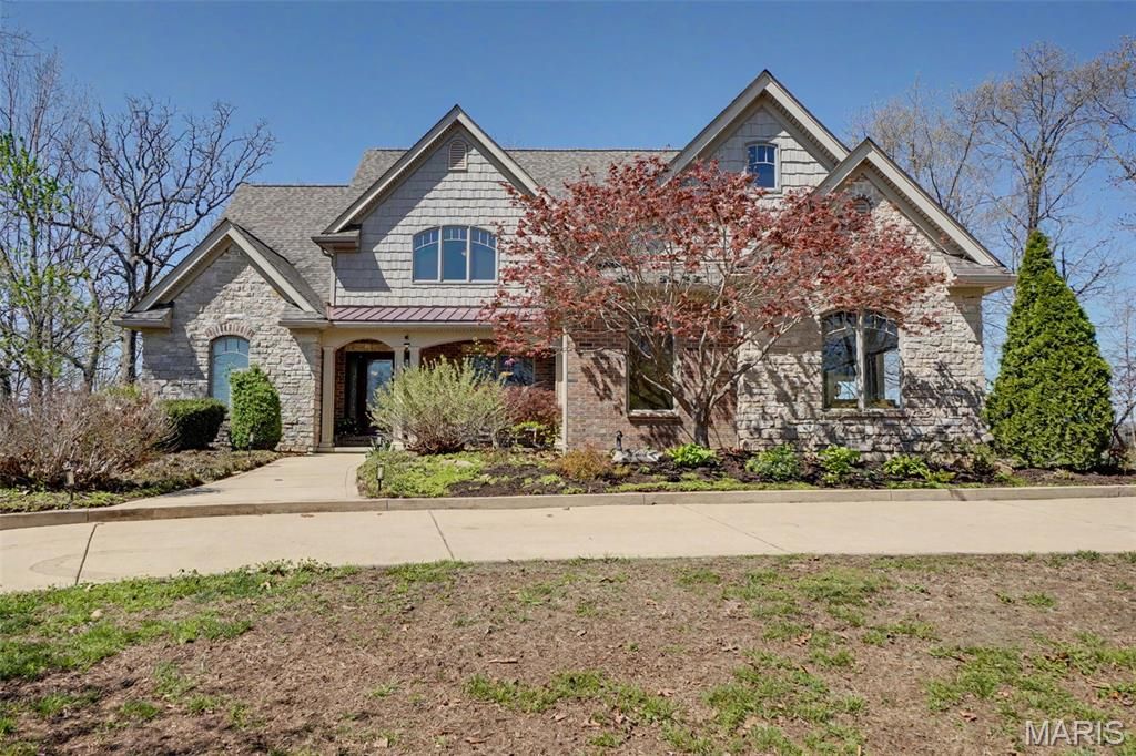 3757 Sunny Road, Washington, MO 63090