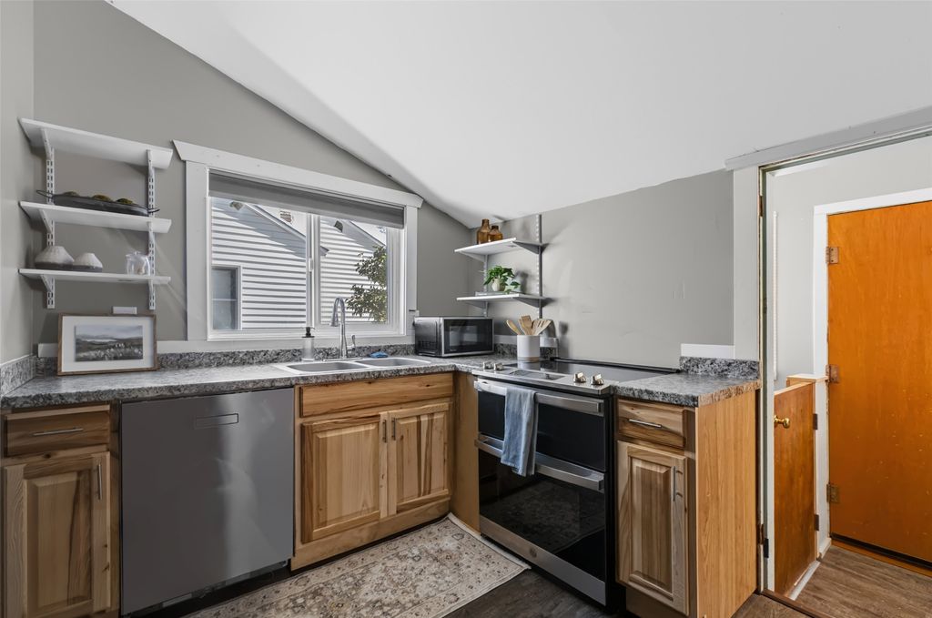2908 2nd Avenue S, Great Falls, MT 59405 photo 4