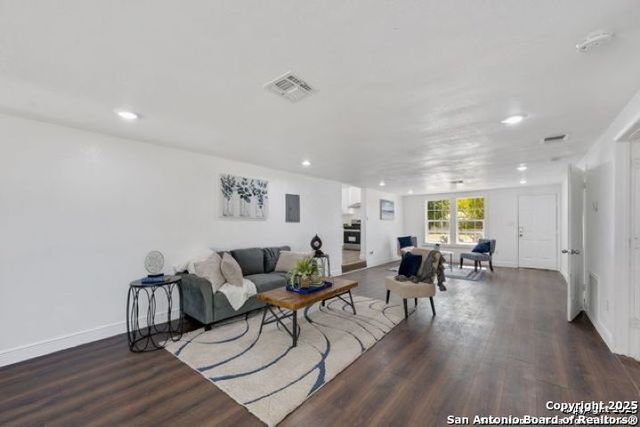 2802 Irwin, San Antonio, TX 78222
