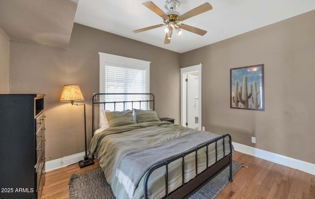 60 E Hoover Avenue, Phoenix, AZ 85004