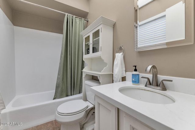 60 E Hoover Avenue, Phoenix, AZ 85004