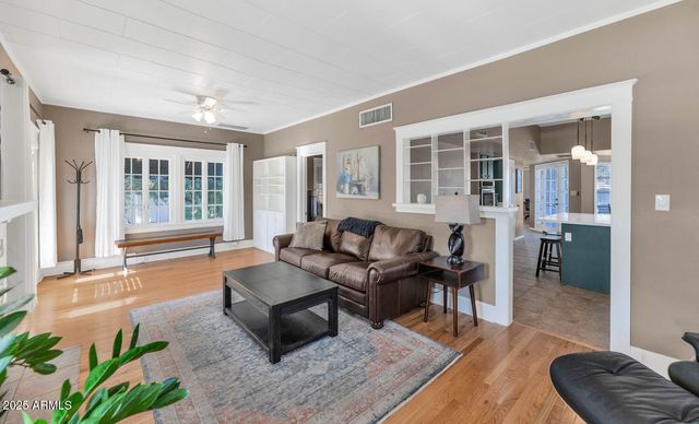 60 E Hoover Avenue, Phoenix, AZ 85004