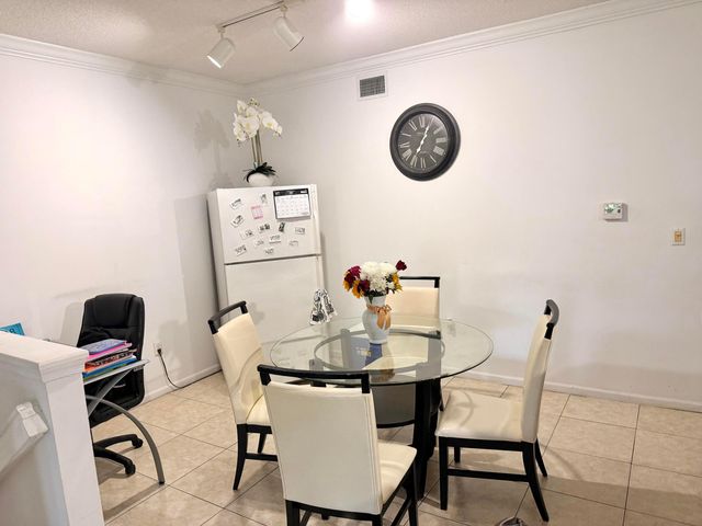 6020 W Sample Road 303, Coral Springs, FL 33067