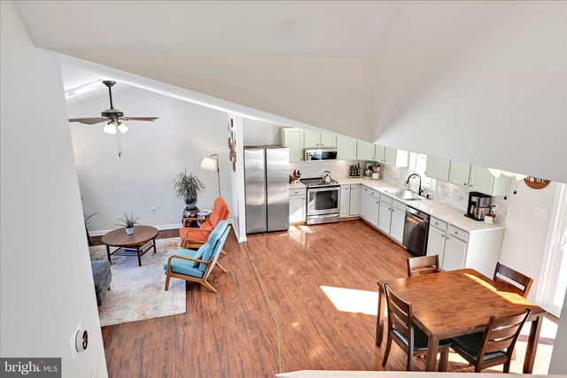 245 DOVE RD, Fredericksburg, PA 17026