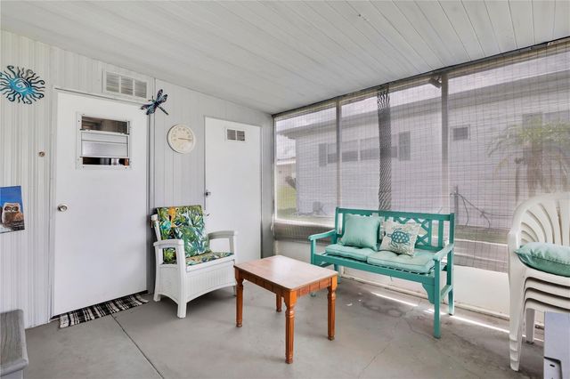 97 MUSTANG TERRACE, Haines City, FL 33844