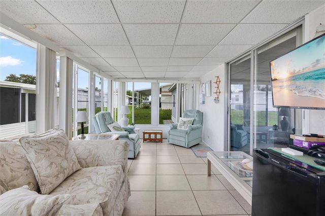 97 MUSTANG TERRACE, Haines City, FL 33844