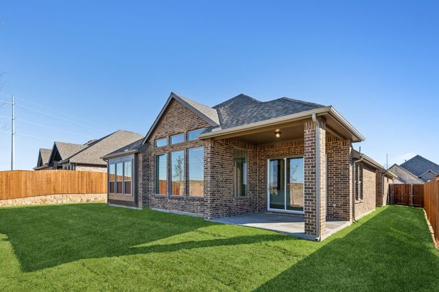 3913 Ashland Avenue, Midlothian, TX 76065