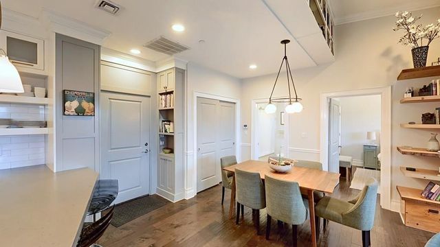 616 East Fourth Street 404, Boston, MA 02127