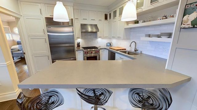 616 East Fourth Street 404, Boston, MA 02127