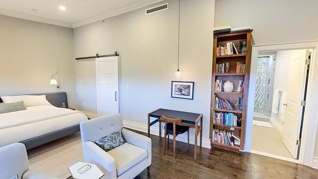 616 East Fourth Street 404, Boston, MA 02127