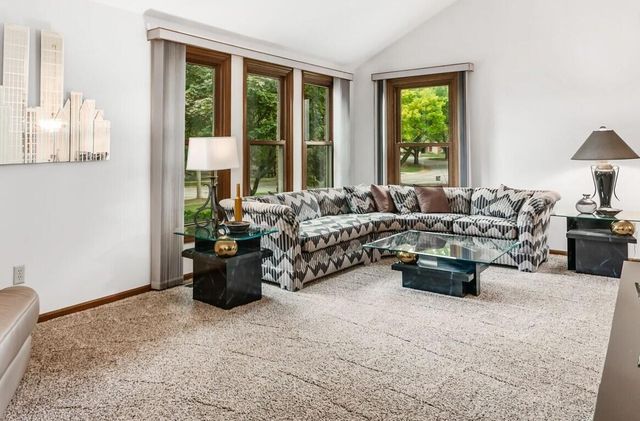 5850 Chatterfield Drive, Dublin, OH 43017