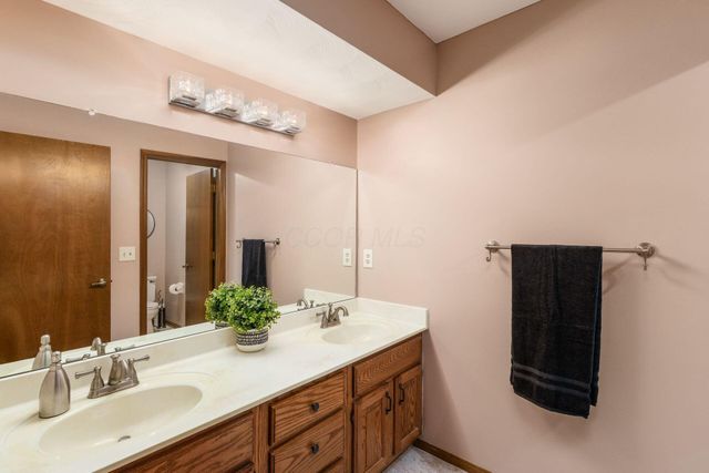 5850 Chatterfield Drive, Dublin, OH 43017