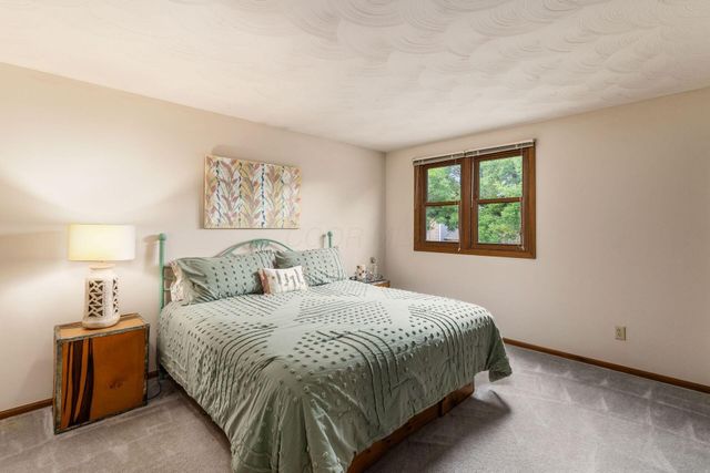 5850 Chatterfield Drive, Dublin, OH 43017