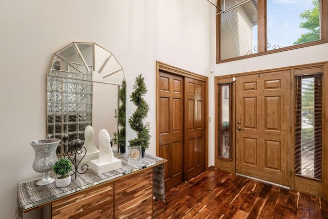 5850 Chatterfield Drive, Dublin, OH 43017