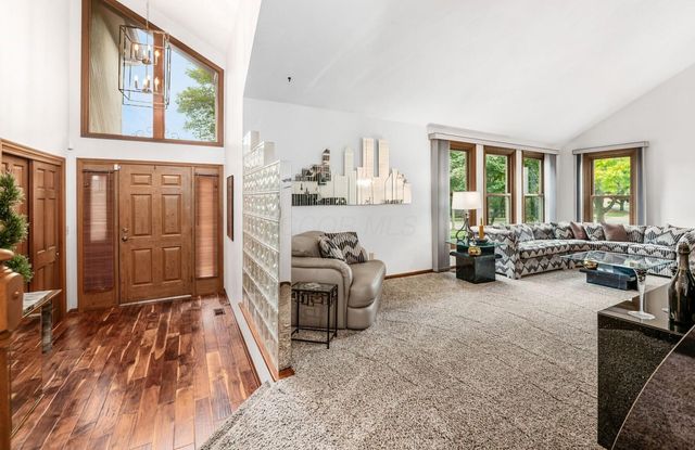 5850 Chatterfield Drive, Dublin, OH 43017