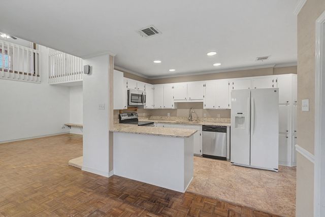 3450 Stonebrook Place, Shreveport, LA 71105