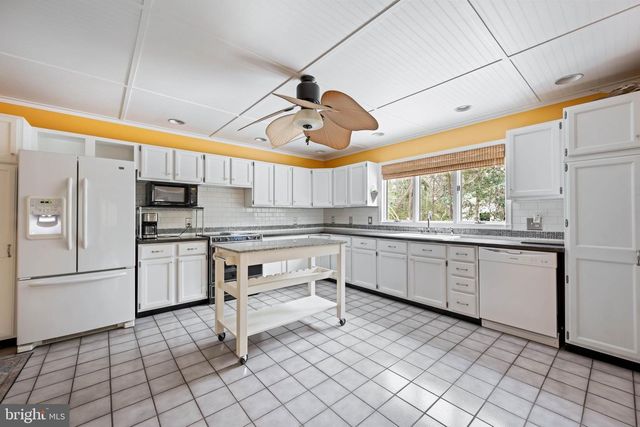 23735 WOODS DR, Lewes, DE 19958