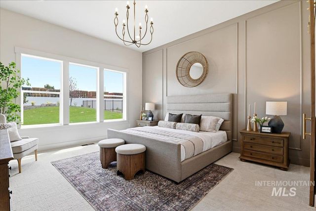 7042 E Chicken Hawk Loop, Nampa, ID 83686