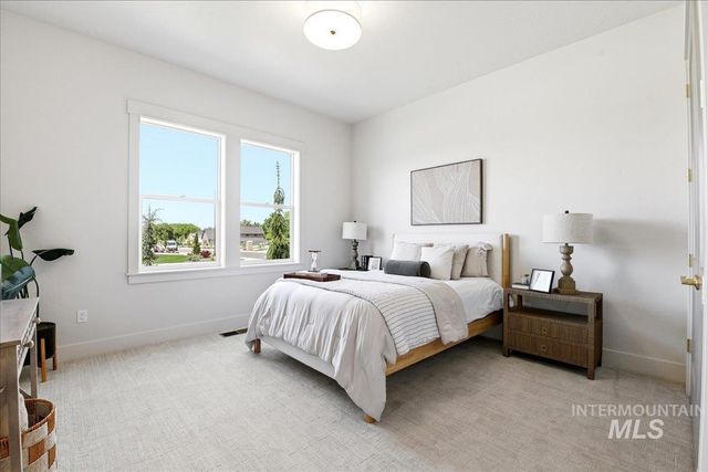 7042 E Chicken Hawk Loop, Nampa, ID 83686