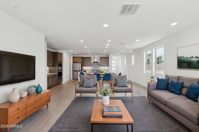 19402 S 212TH Place, Queen Creek, AZ 85142