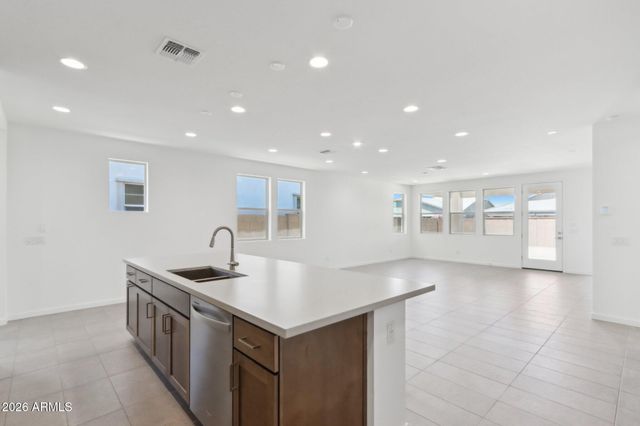 19402 S 212TH Place, Queen Creek, AZ 85142