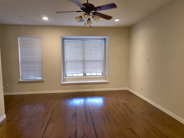 1504 Fox Run Drive, Irving, TX 75063