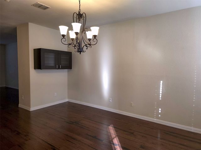 1504 Fox Run Drive, Irving, TX 75063