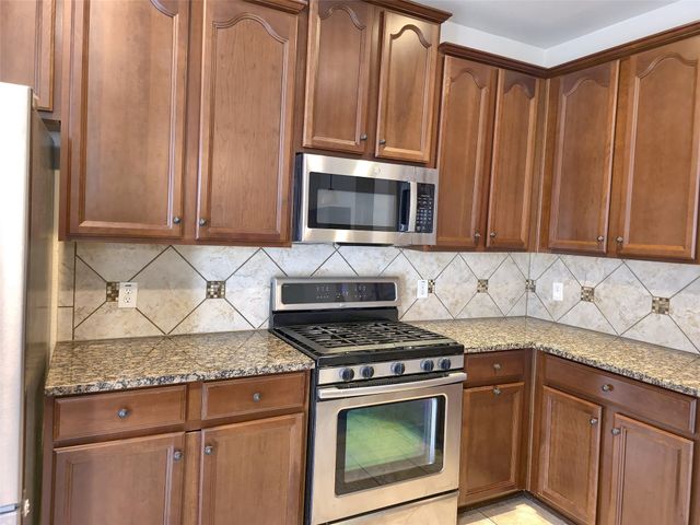 1504 Fox Run Drive, Irving, TX 75063