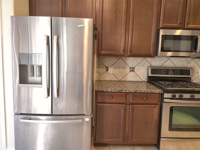 1504 Fox Run Drive, Irving, TX 75063