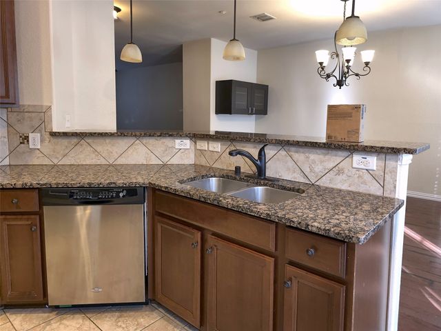 1504 Fox Run Drive, Irving, TX 75063