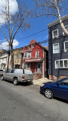 267 New York Ave, Newark City, NJ 07105