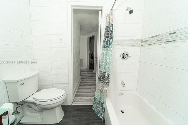 626 NE 4th Ct, Hallandale Beach, FL 33009