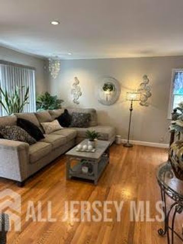 216 Hillcrest Avenue, Old Bridge, NJ 08879