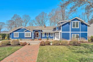 40 Sandpiper CIR, Penhook, VA 24137
