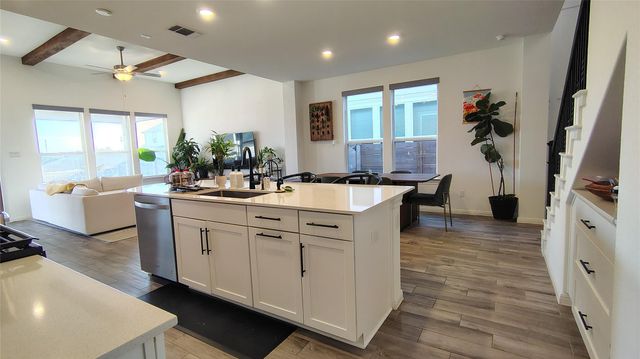 316 Turnbuckle BND, Leander, TX 78641