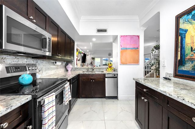 9985 SW 118th Pl, Miami, FL 33186