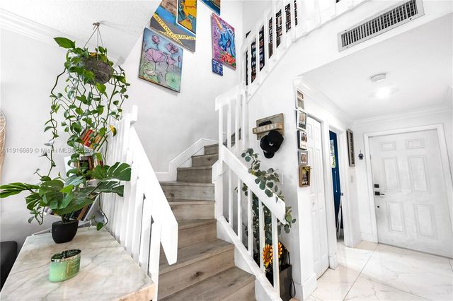 9985 SW 118th Pl, Miami, FL 33186