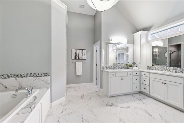 13112 W 170th Street, Overland Park, KS 66221