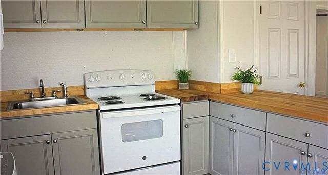 1314 N Parham Rd, Henrico, VA 23229