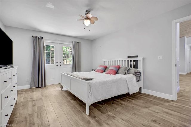 4974 Hawthorn Woods WAY, Naples, FL 34116