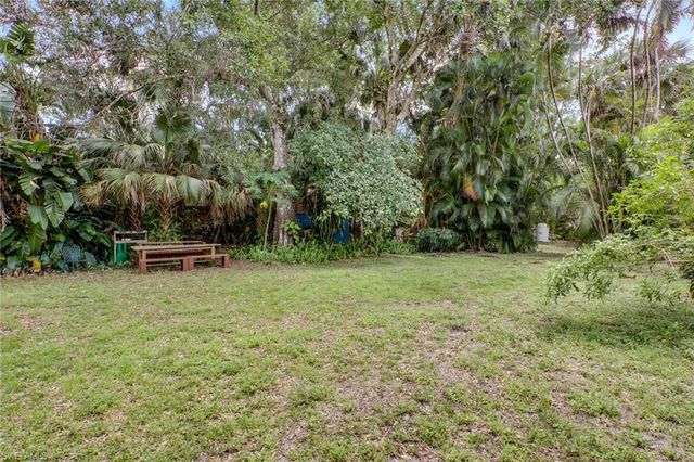 4974 Hawthorn Woods WAY, Naples, FL 34116