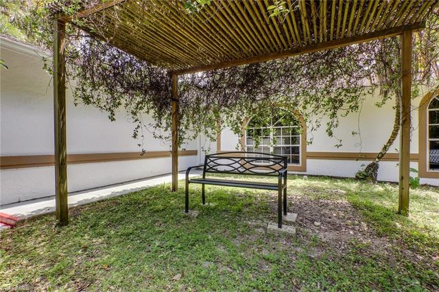 4974 Hawthorn Woods WAY, Naples, FL 34116