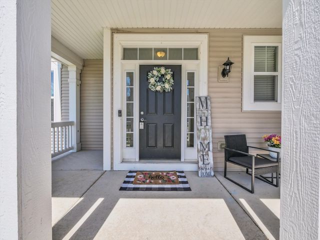 32 Catamaran Circle, Pingree Grove, IL 60140