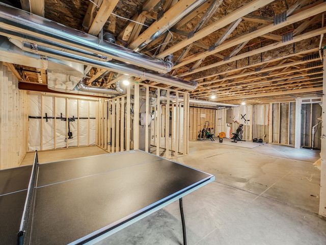 32 Catamaran Circle, Pingree Grove, IL 60140